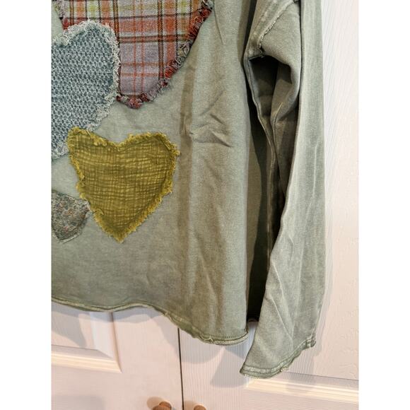 Mottoshop Heart Patchwork Long Sleeve Olive Green Distressed Crew Neck Top - Picture 6 of 8